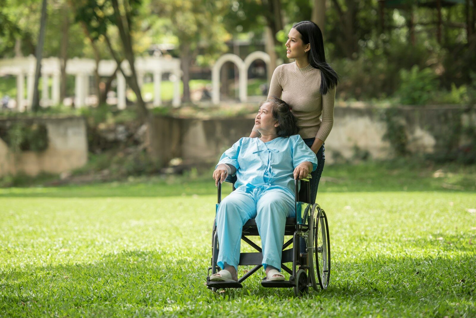 How to Qualify for Home Care Services for Seniors in North Carolina